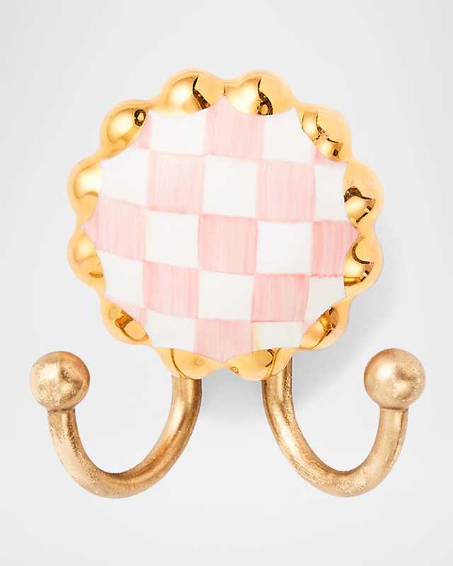Rosy Check Round Hook